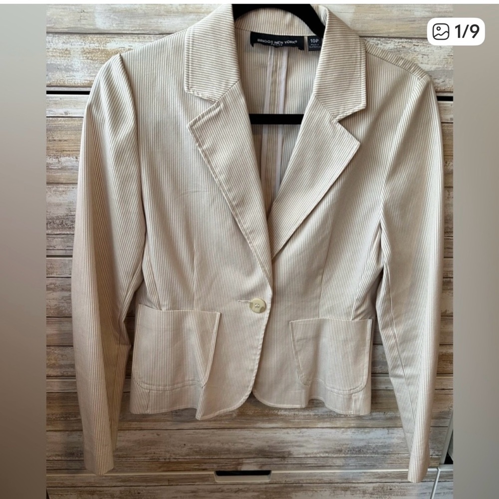 🤍 Briggs New York Petite Beige Stripe Stretch Blazer Jacket Size 10P